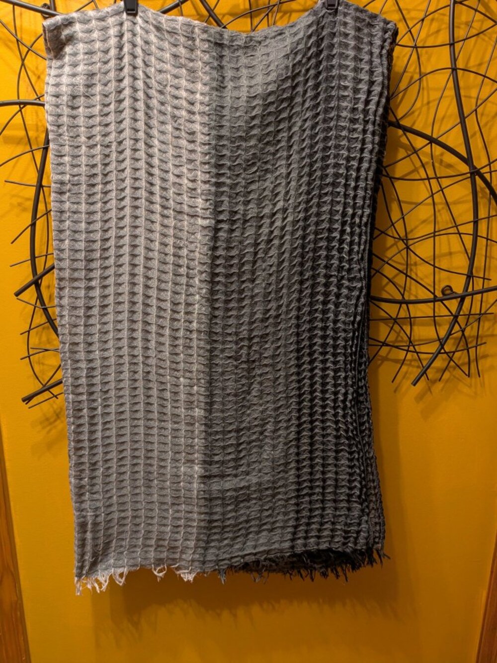 Steve Madden Gray Ombre Waffle Wrap 72 x 21 Frayed Edges